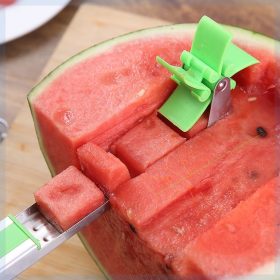 Watermelon Knife Stainless Steel Pinwheel Design Easy To Cut Watermelon Slices Kitchen Gadgets Salad Fruit Slicing Knife Tool